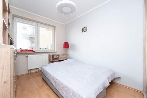 Zadbane 2 pokoje z balkonem na Mokotowie