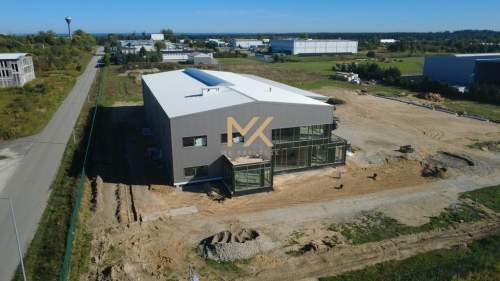 MAGAZYNY/HALA/ BIURA - 1313 M2 DZIAŁKA 1HA