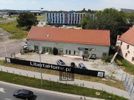 Najlepsza lokalizacja w Wałbrzychu   400 m2 do wyn