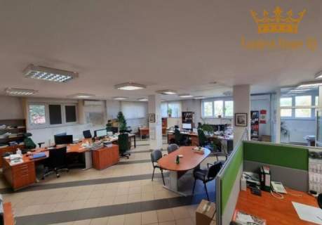 Do wynajmu budynek magazynowo-biurowy na wynajem 690 m2 - Wawer
