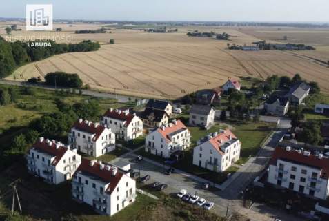 2-pokojowe mieszkanie z balkonem Stanisławie