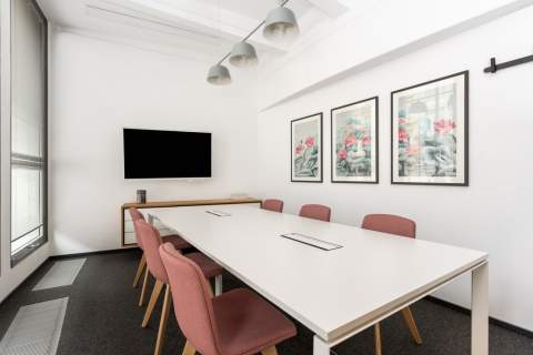coworkingowej w lokalizacji Regus Okraglak