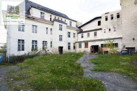 Duszniki-Zdrój, obiekt do adaptacji przy głównej ulicy, WZ