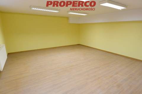 Lokal pow. 46 m2, Daleszyce, Centrum
