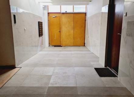 LOKAL 28,50 M2 OD ULICY - WEJŚCIE OD TRAUGUTTA
