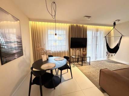 NAJEM DŁUGOTERMINOWY 2 APARTAMENTY z 2 miejscami postojowymi
