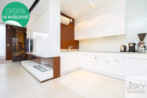Dwupoziomowy penthouse na wynajem