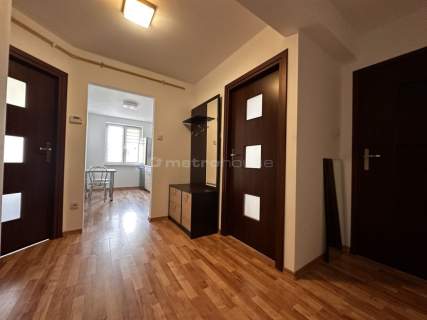 2 pokoje, 54,5 m , balkon, winda, niski czynsz