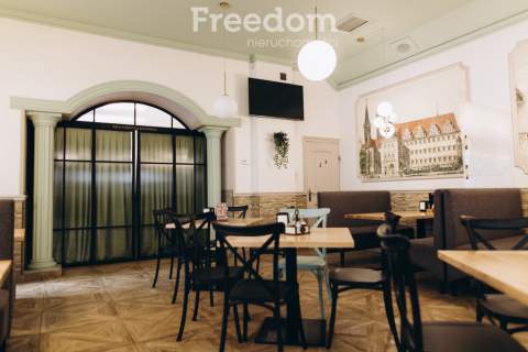 GOTOWA SPÓŁKA RESTAURACYJNA NA SPRZEDAŻ