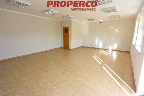 Lokal pow. 43,5 m2, Daleszyce, Centrum