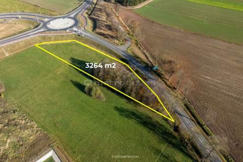 Działka objęta MPZP przy DK - S-7