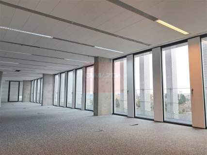 Nieruchomość komercyjna do wynajęcia, 800 m2, Warszawa