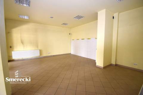 Lokal użytkowo-handlowy przy ul. Kolejowej o pow.