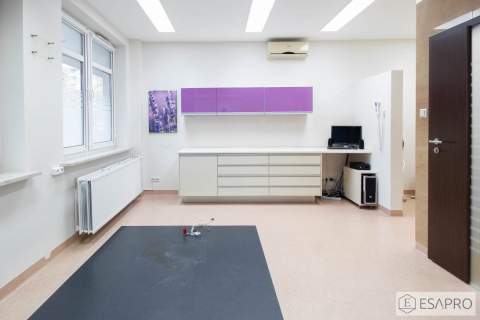 Lokal medyczny/biurowy w centrum dużego osiedla