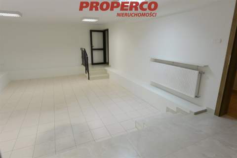 Lokal pow. 54,2m2, Daleszyce, Centrum