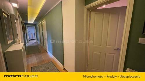 4-6 pokoi, ponad 100m2, UMK, budynek z cegły