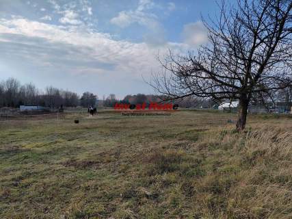 Interesująca działka budowlana Bełk 1691 m2
