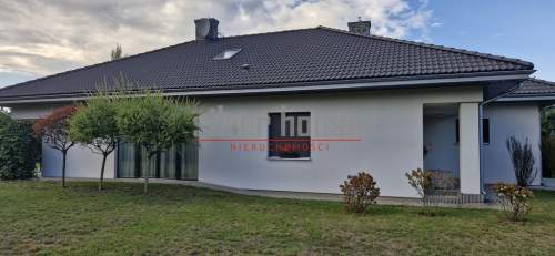 Lesznowola k/ Grójca dom jednorodzinny .