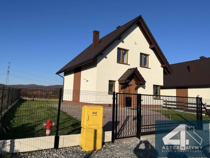 Komfortowy dom jednorodzinny z pięknym widokiem