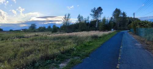 Działka w atrakcyjnej lokalizacji - blisko wszystko