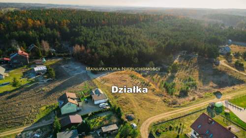 Wyjątkowa działka budowlana. Las i jezioro.