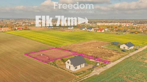Działka budowlana 1539 m z warunkami zabudowy