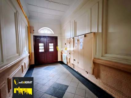 Lokal z możliwością przerobienia na mieszkanie.