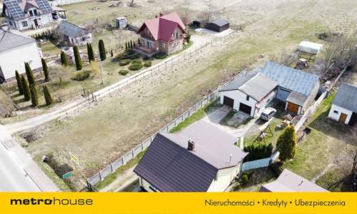 Działka z warunkami zabudowy na trzy domy