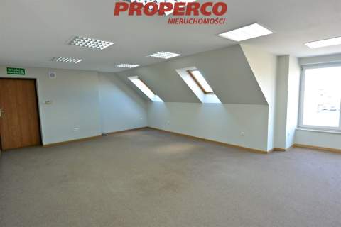 Lokal pow. 51 m2, Daleszyce, Centrum