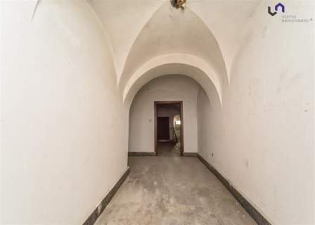 Nieruchomość komercyjna na sprzedaż, 1032,28 m2, Bielsko-Biała