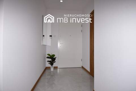 Apartament Nadmorski Dwór miejsce w hali garażowej