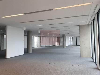 Nieruchomość komercyjna do wynajęcia, 800 m2, Warszawa