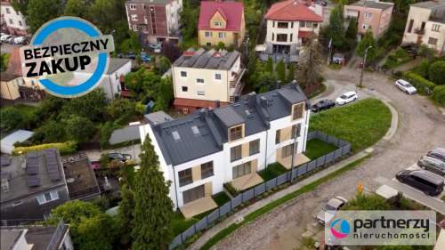 Segment środkowy 5 pokoi, ogródek, garaż