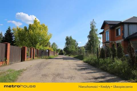 Atrakcyjna działka 1000 m2 gotowa do zabudowy.