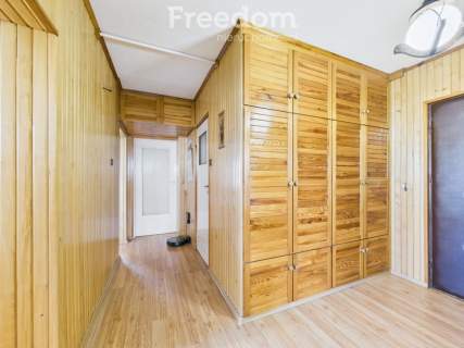 4-pokoje, duży balkon, klimatyzacja