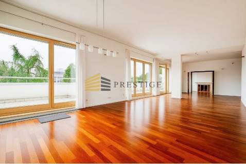 Penthouse z fenomenalnym tarasem na dachu 