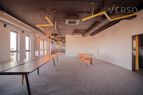 175 mkw., Open space, meble, wysoki standard