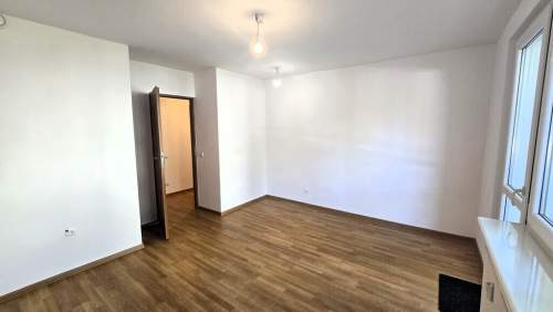 2 pokoje, balkon, parter-obok Hanza, po remoncie