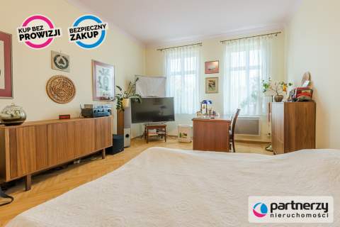Wyjątkowy apartament w przedwojennej willi pod las