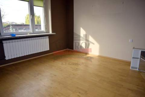 STRZELCE OPOLSKIE/Dom-2 oddzielne mieszkania
