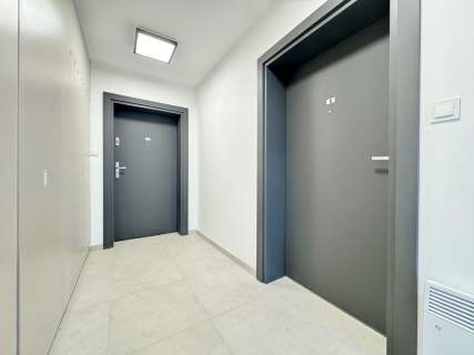 Studio na parterze - oś. Architektów - Cesja