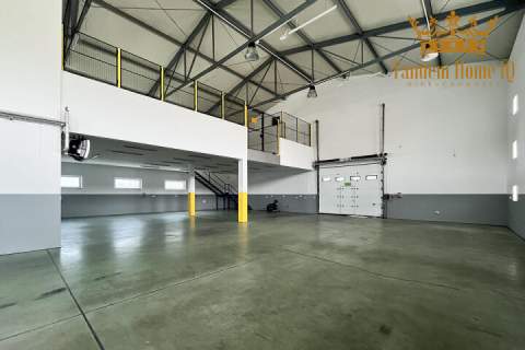 Na wynajem magazyn 600m i biuro 250m - Białołęka ul. Modlińska