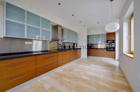 Penthouse z fenomenalnym tarasem na dachu 