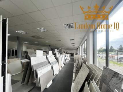 Dwupoziomowy budynek z magazynem 606m2 na wynajem - Wilanów 