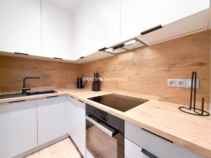 Apartament z klimatyzacją i 2 balkonami - od zaraz