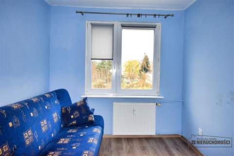 Mieszkanie 3 pokojowe z loggią. 1 piętro