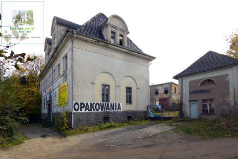 Duszniki-Zdrój, obiekt do adaptacji przy głównej ulicy, WZ
