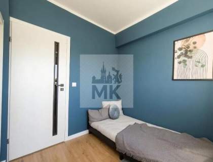 4 pokoje, kuchnia, balkon - do wejścia na Starym Mieście