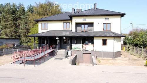 Lokal handlowo-usługowy 110 m2 na wynajem
