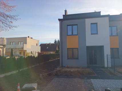 Segmenty od 85 m2 do 121 m2. Bez prowizji 0%